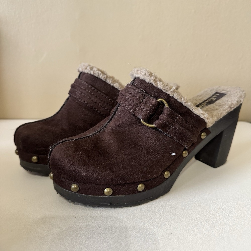 Vintage 90s Y2K Unionbay Studded Heel Platform Sherpa Clogs Women's Sz 7.5 Boho - Picture 1 of 7